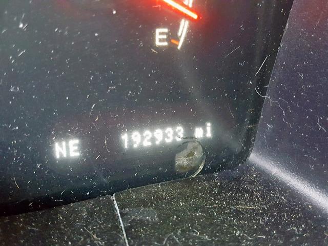 5LMFU28R34LJ39825 - 2004 LINCOLN NAVIGATOR 白色 照片 8