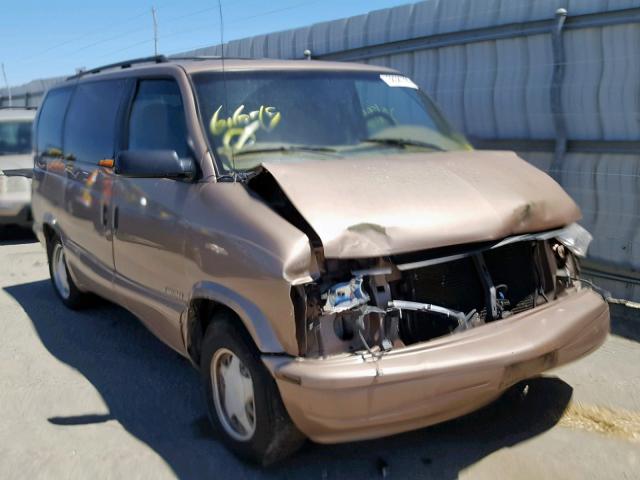 1GNDM19W4WB124439 - 1998 CHEVROLET ASTRO BROWN photo 1