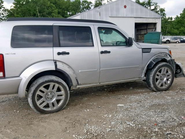 1D4PU4GK2AW157080 - 2010 DODGE NITRO HEAT SILVER photo 9