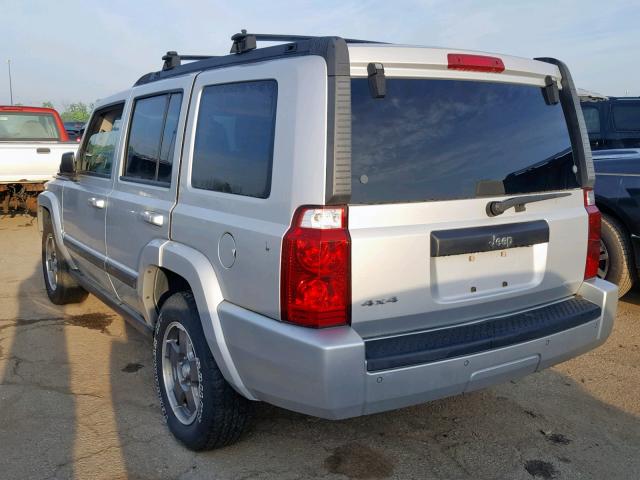 1J8HG48K38C100883 - 2008 JEEP COMMANDER SILVER photo 3