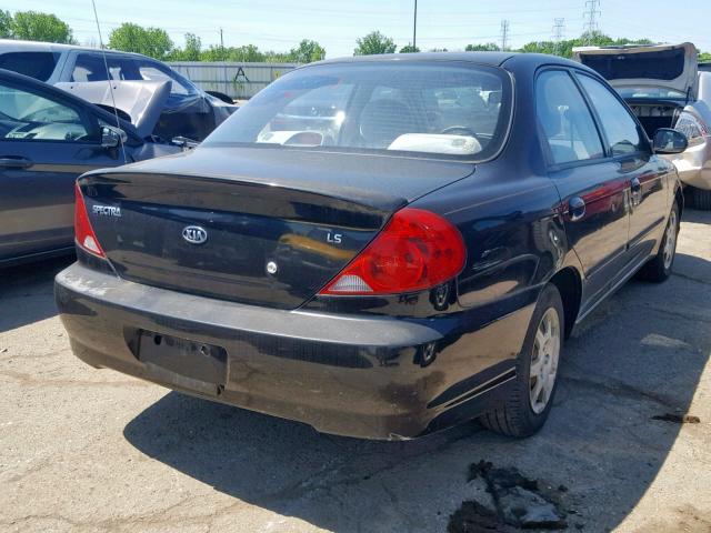 KNAFB121135277065 - 2003 KIA SPECTRA BA BLACK photo 4