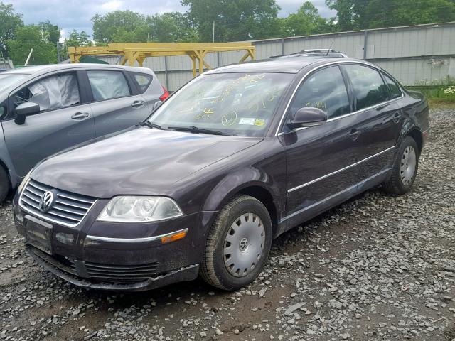 WVWMD63B34E276915 - 2004 VOLKSWAGEN PASSAT GL MAROON photo 2