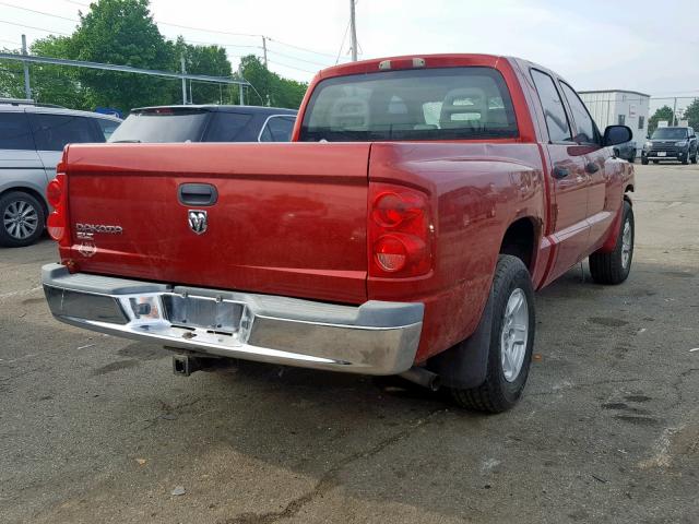 1D7HE48K96S584452 - 2006 DODGE DAKOTA QUA RED photo 4