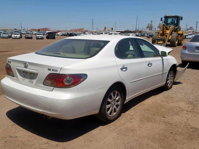 JTHBF30G325030538 - 2002 LEXUS ES 300 WHITE photo 4