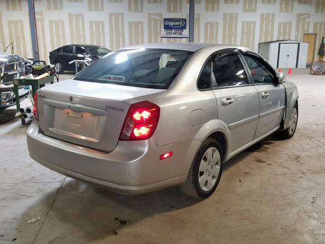 KL5JD56Z68K307142 - 2008 SUZUKI FORENZA BA GRAY photo 4