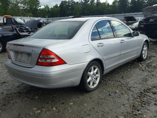 WDBRF84J43F413403 - 2003 MERCEDES-BENZ C 320 4MAT SILVER photo 4