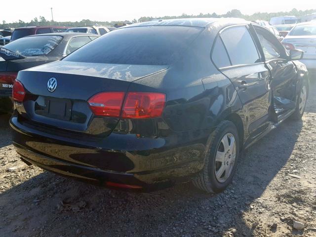 3VW2K7AJ5DM257853 - 2013 VOLKSWAGEN JETTA BASE BLACK photo 4