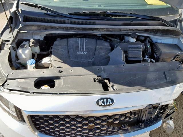 KNDMB5C10G6144412 - 2016 KIA SEDONA LX WHITE photo 7