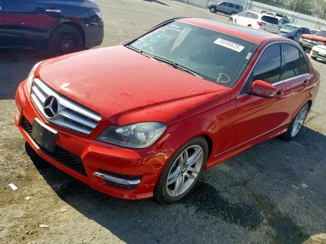 WDDGF4HB1CR200403 - 2012 MERCEDES-BENZ C 250 RED photo 2