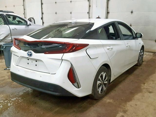 JTDKARFP7H3016687 - 2017 TOYOTA PRIUS PRIM 白色 照片 4