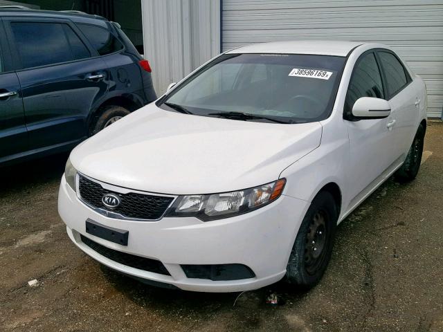 KNAFU4A21C5586153 - 2012 KIA FORTE EX WHITE photo 2