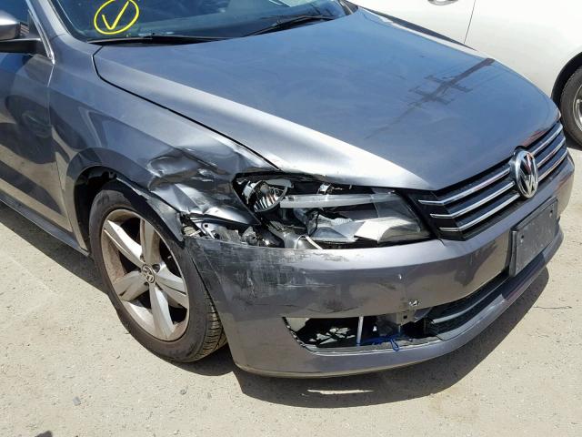 1VWBP7A3XDC148454 - 2013 VOLKSWAGEN PASSAT SE GRAY photo 9