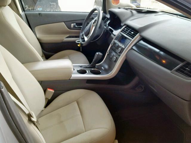 2FMDK3GC1DBB11184 - 2013 FORD EDGE SE SILVER photo 5