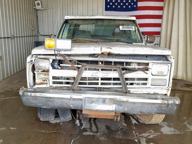 1G8EK18H5GF110639 - 1986 CHEVROLET BLAZER K10 WHITE photo 9