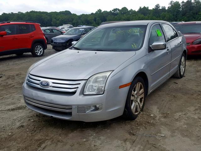 3FAHP08109R108696 - 2009 FORD FUSION SEL SILVER photo 2