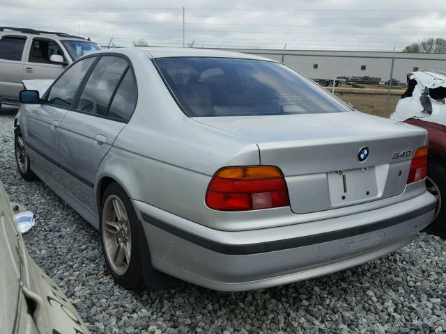 WBADN5343YGC95760 - 2000 BMW 540 I SILVER photo 3