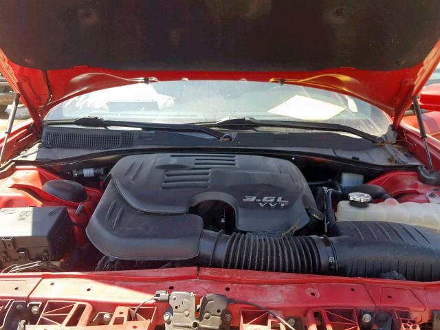 2C3CDXJG6GH242923 - 2016 DODGE CHARGER SX RED photo 7