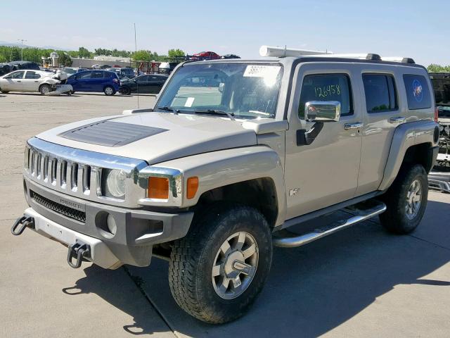 5GTEN13E888123426 - 2008 HUMMER H3 GRAY photo 2