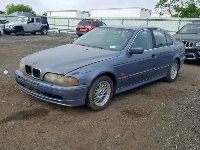 WBADT43431GF55161 - 2001 BMW 525 I AUTO BLUE photo 2