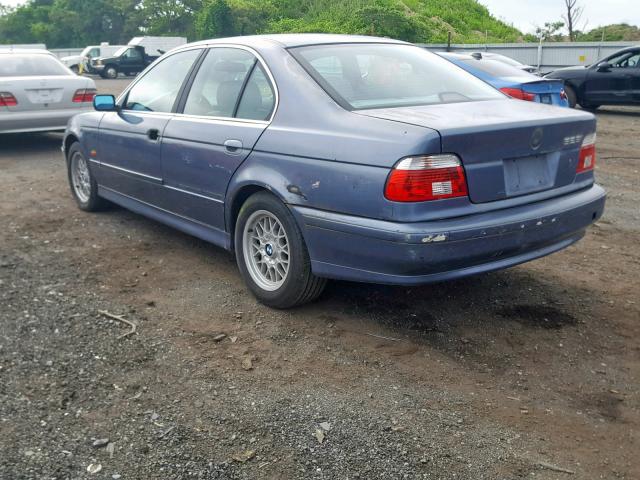WBADT43431GF55161 - 2001 BMW 525 I AUTO BLUE photo 3
