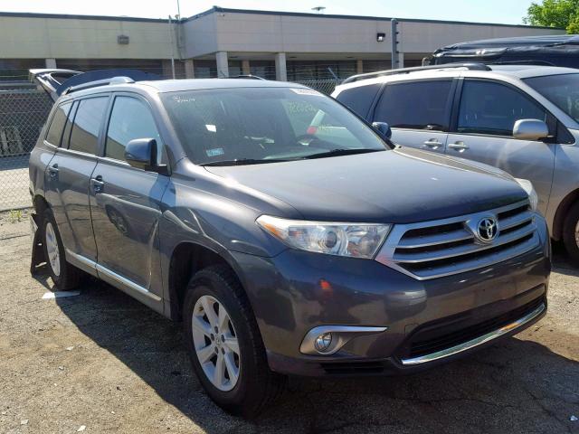 5TDZK3EH5DS121627 - 2013 TOYOTA HIGHLANDER GRAY photo 1