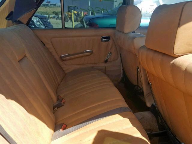 WDB12313010264962 - 1982 MERCEDES-BENZ 300D GOLD photo 6