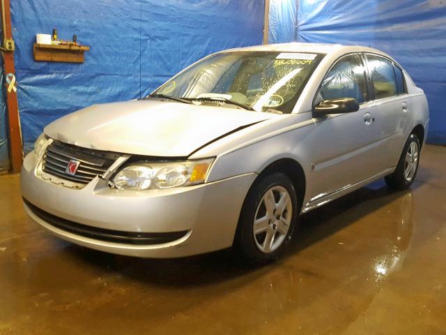 1G8AJ55F27Z105036 - 2007 SATURN ION LEVEL SILVER photo 2