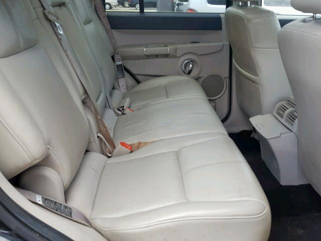 1J8HG58256C283142 - 2006 JEEP COMMANDER BLACK photo 6