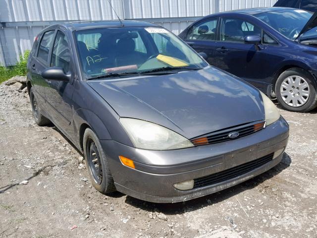 3FAFP37364R113440 - 2004 FORD FOCUS ZX5 GRAY photo 1