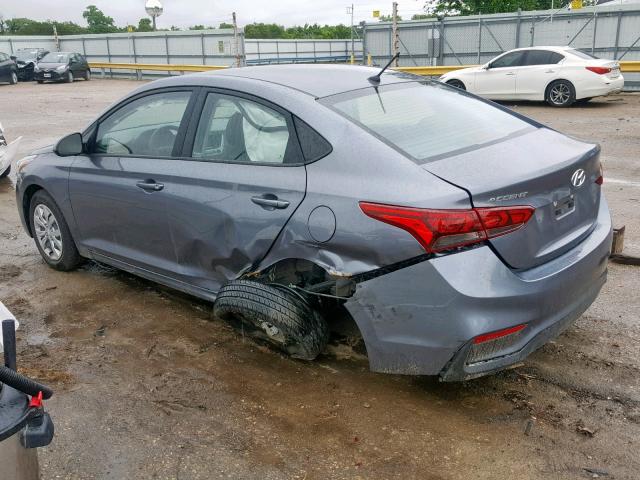 3KPC24A36KE065906 - 2019 HYUNDAI ACCENT SE GRAY photo 3