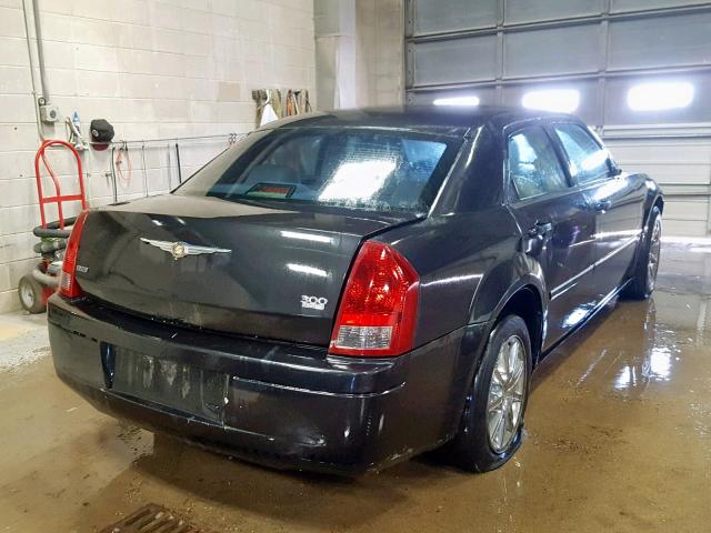 2C3LK53G17H709463 - 2007 CHRYSLER 300 TOURIN BLACK photo 4