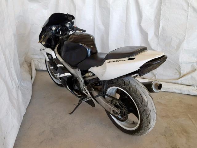 JH2PC3500YM102149 - 2000 HONDA CBR600 F4 WHITE photo 3