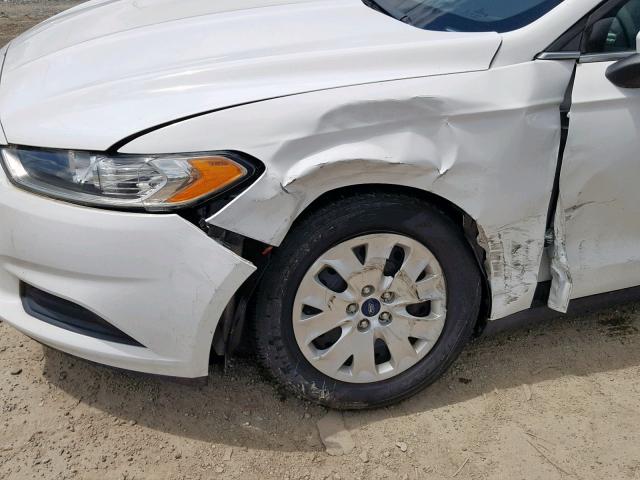 3FA6P0G70DR212174 - 2013 FORD FUSION S WHITE photo 9