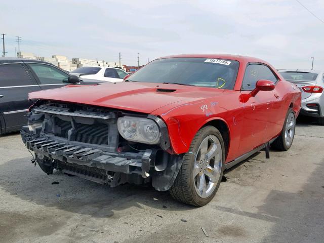 2C3CDYAG4CH171317 - 2012 DODGE CHALLENGER RED photo 2