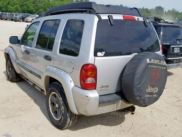 1J4GL38K44W118188 - 2004 JEEP LIBERTY RE SILVER photo 3