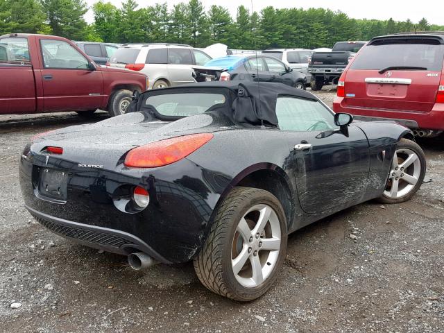 1G2MB33B76Y104204 - 2006 PONTIAC SOLSTICE WHITE photo 4