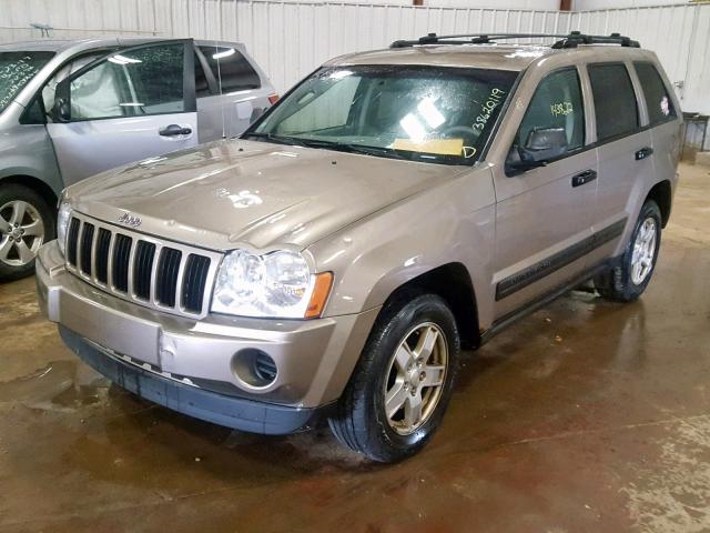 1J8GR48K06C324518 - 2006 JEEP GRAND CHER TAN photo 2