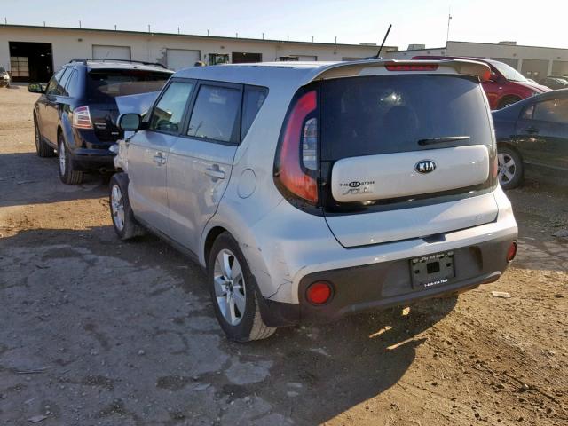 KNDJN2A29J7545057 - 2018 KIA SOUL SILVER photo 3