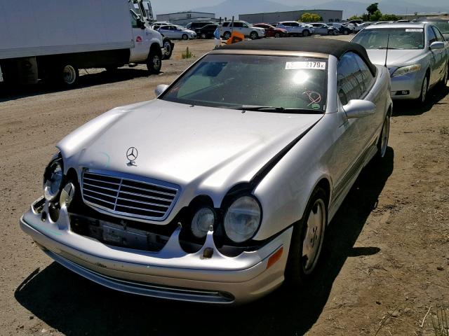 WDBLK74G62T122370 - 2002 MERCEDES-BENZ CLK 55 AMG SILVER photo 2