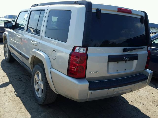 1J8HG48K28C135169 - 2008 JEEP COMMANDER SILVER photo 3