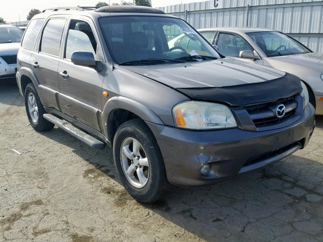 4F2CZ06115KM12412 - 2005 MAZDA TRIBUTE S GRAY photo 1