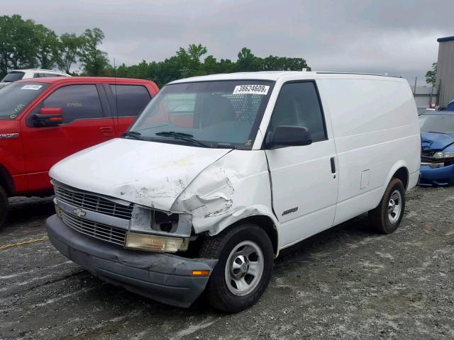 1GCDM19W2YB188037 - 2000 CHEVROLET ASTRO WHITE photo 2