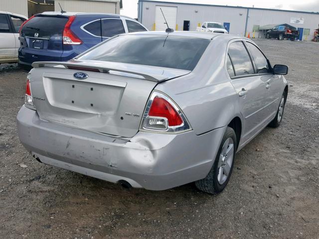 3FAHP07168R188053 - 2008 FORD FUSION SE SILVER photo 4