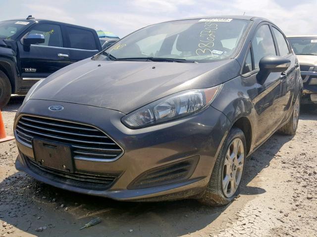 3FADP4EJ2FM111165 - 2015 FORD FIESTA SE GRAY photo 2