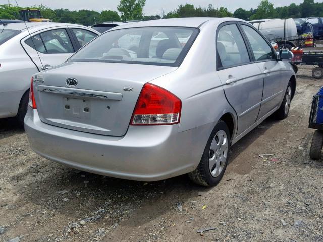 KNAFE222895640010 - 2009 KIA SPECTRA EX SILVER photo 4