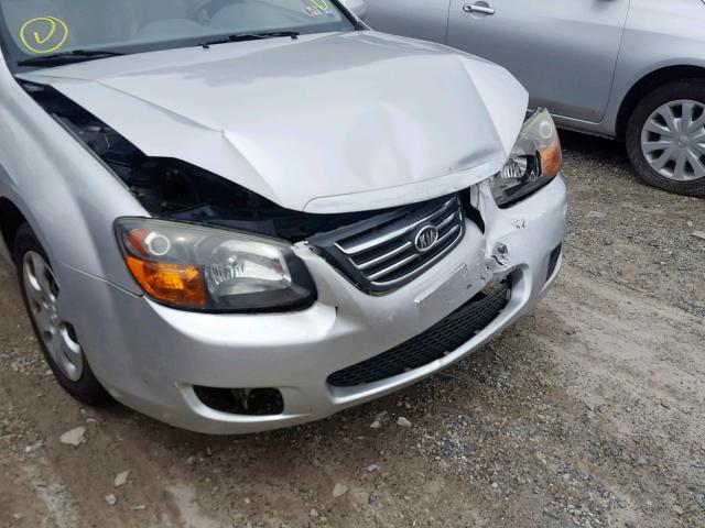 KNAFE222895640010 - 2009 KIA SPECTRA EX SILVER photo 9