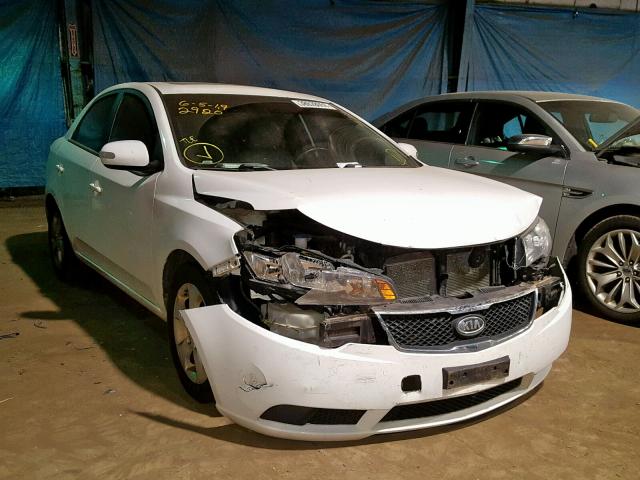 KNAFU4A27A5060753 - 2010 KIA FORTE EX WHITE photo 1