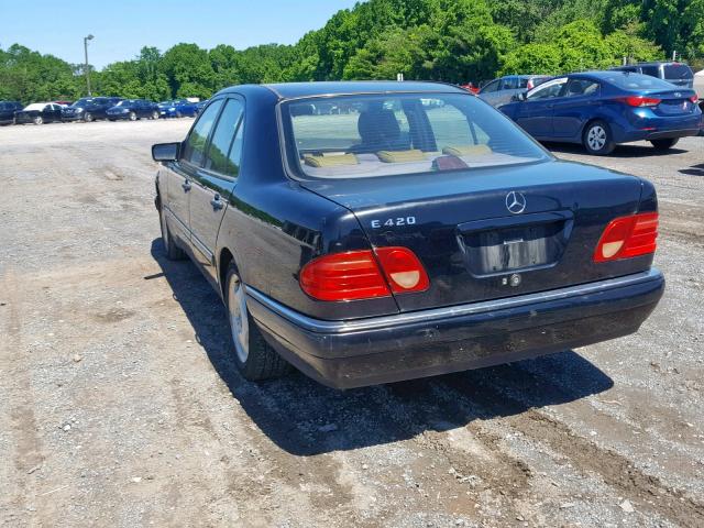 WDBJF72F6VA405065 - 1997 MERCEDES-BENZ E 420 BLACK photo 3