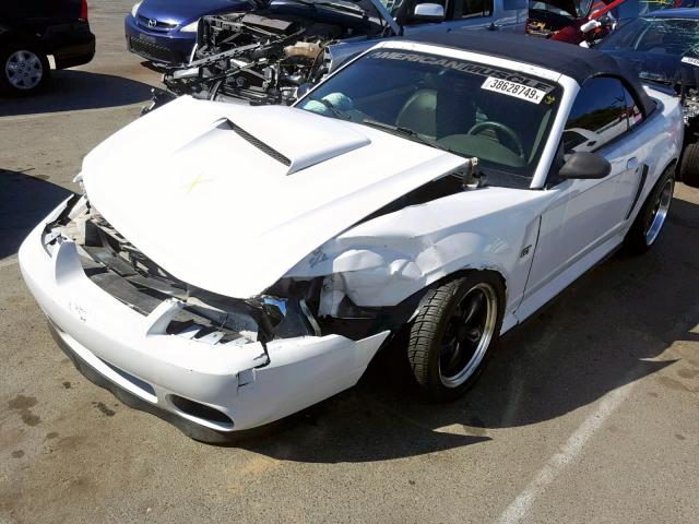 1FAFP45X83F452921 - 2003 FORD MUSTANG GT WHITE photo 2