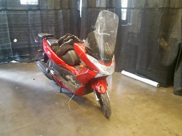 MLHKF1212D5000638 - 2013 HONDA PCX 150 RED photo 1